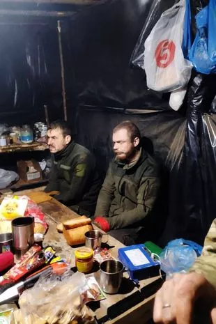 俄罗斯国家电视台播放了一名英国战俘,他将在地狱般的古拉格监狱服刑30年
