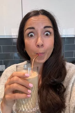 “我尝试了玛莎百货风靡一时的咖啡破解方法,它的味道和流行的巧克力棒一模一样。”