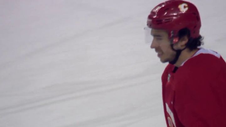 纪念约翰尼·霍奇:NHL全明星和美国顶级国际球员