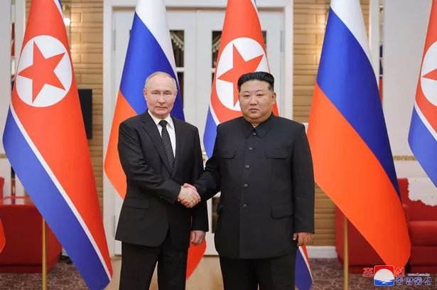 金正恩的朝鲜军队“几小时内抵达乌克兰为普京而战”