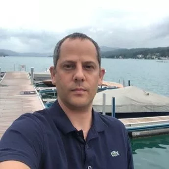 当杀手刀卖家从纳税人那里获得35万英镑的特赦时,悲伤的家庭感到厌恶