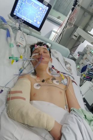 当杀手刀卖家从纳税人那里获得35万英镑的特赦时,悲伤的家庭感到厌恶
